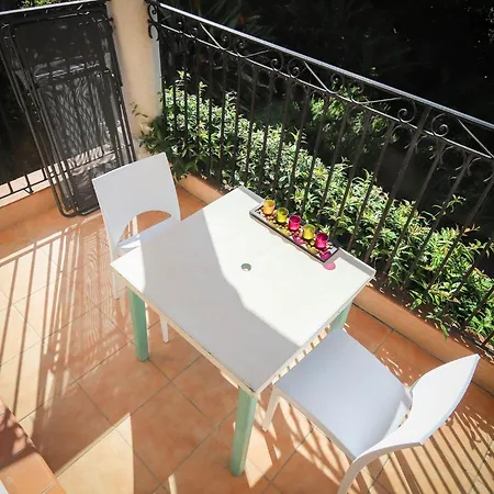 Orangeraie Du Cap D'antibes Apartment *